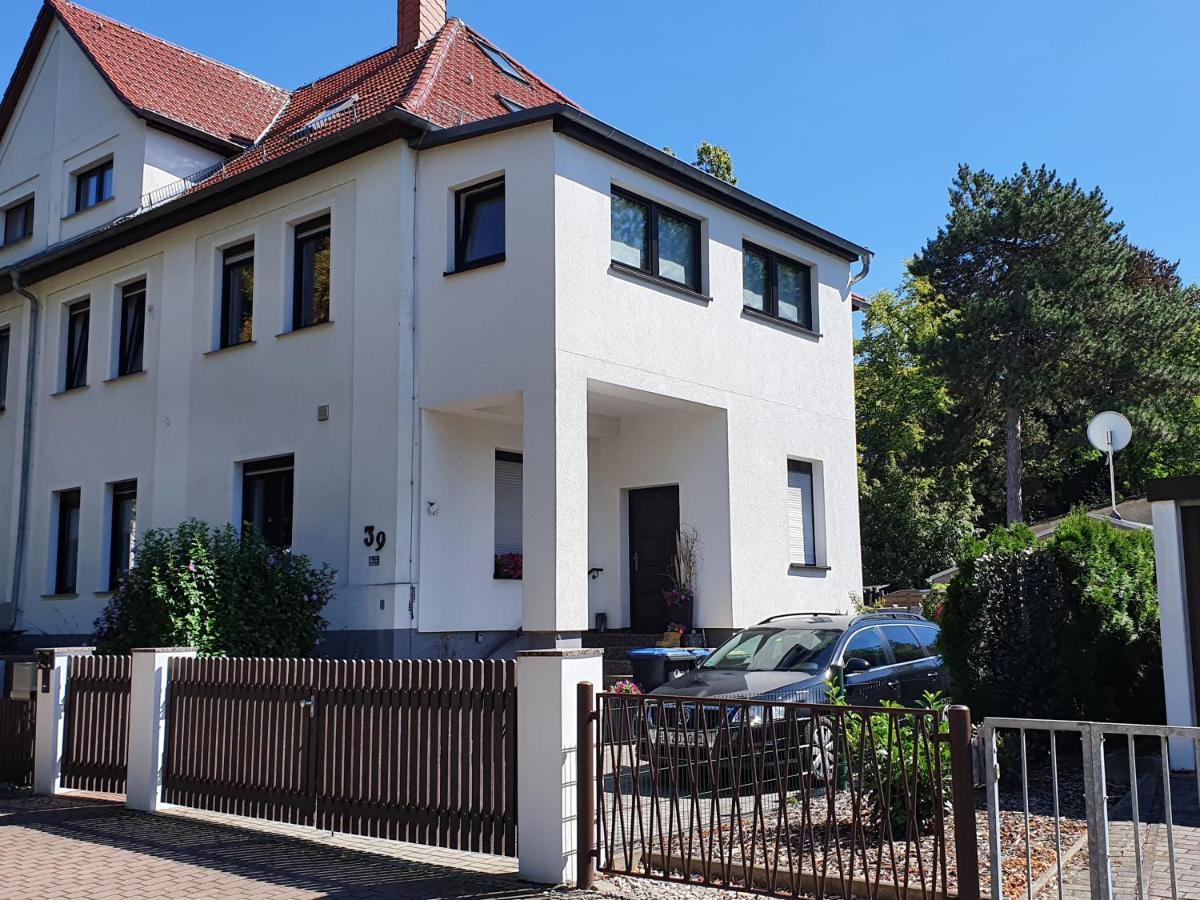 Ferienwohnung Mit Charme Neukieritzsch Exterior photo